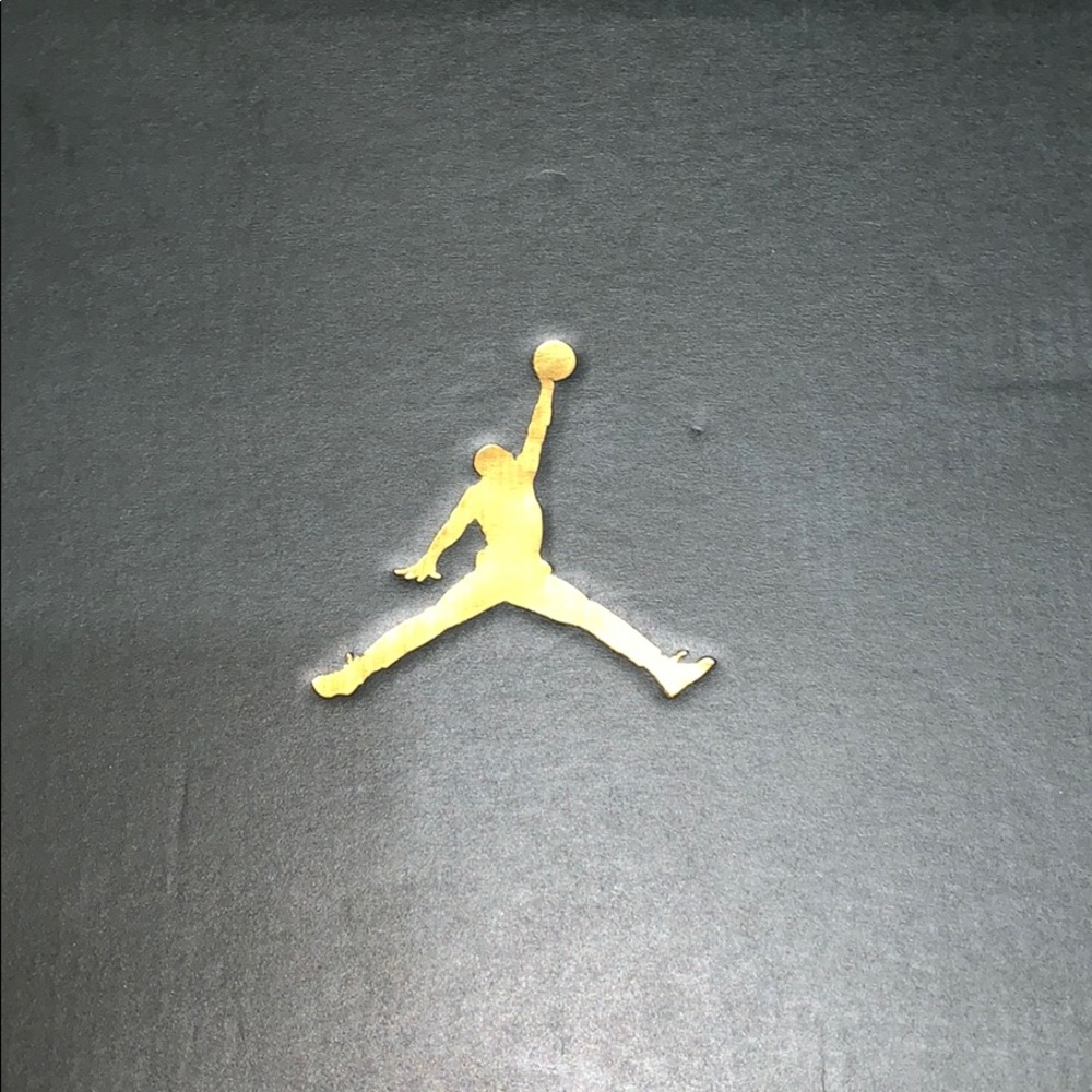 Air jordan MAROON 6 retro OG